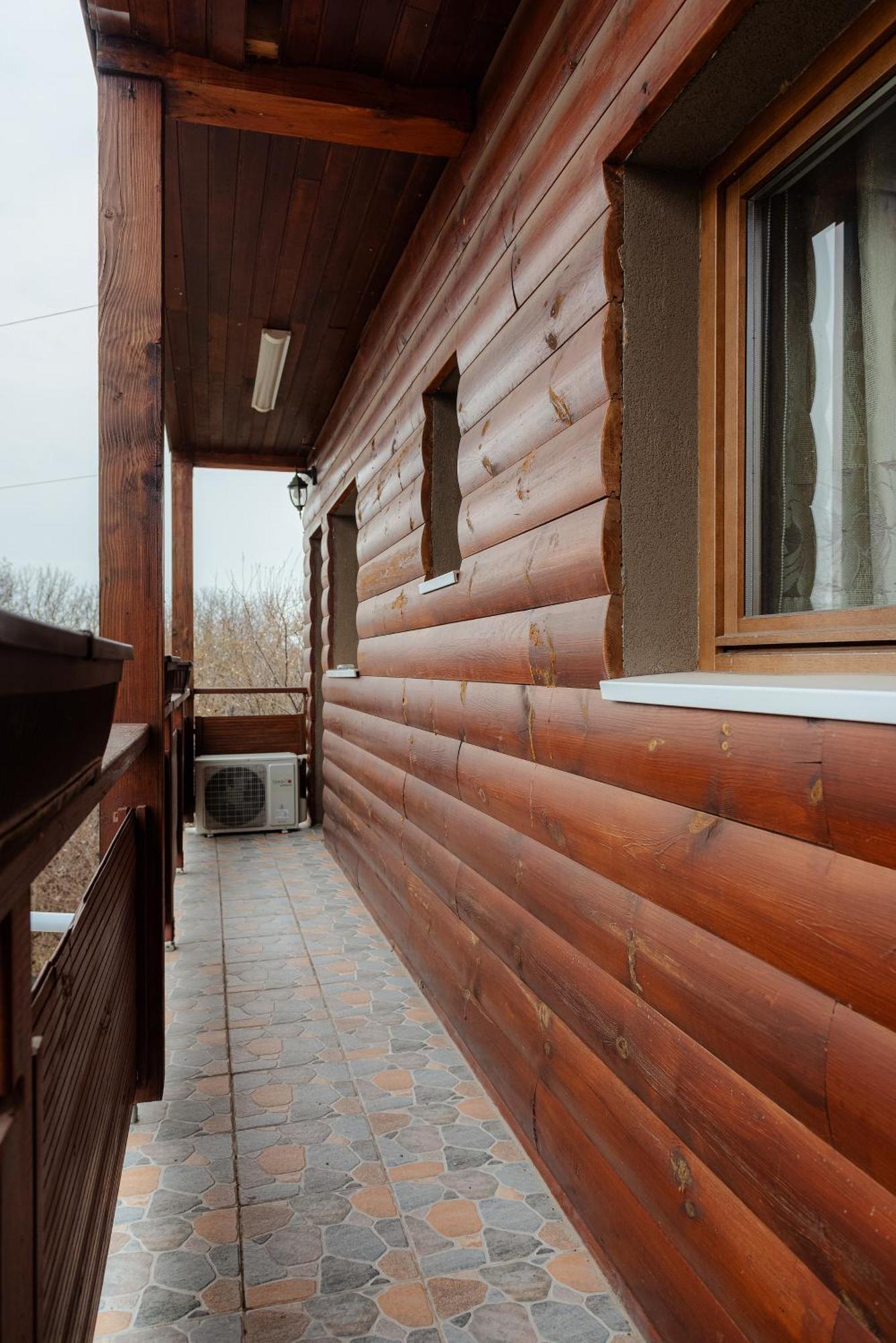 Business Transit To Therme & Bucharest Airport Săftica Exterior foto