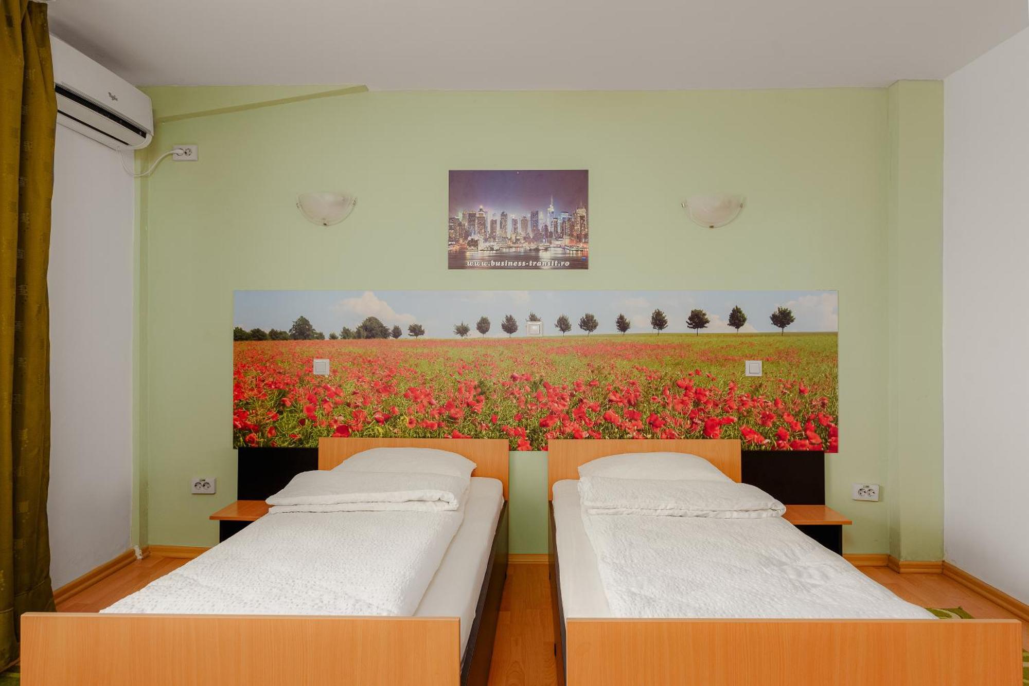 Business Transit To Therme & Bucharest Airport Săftica Exterior foto