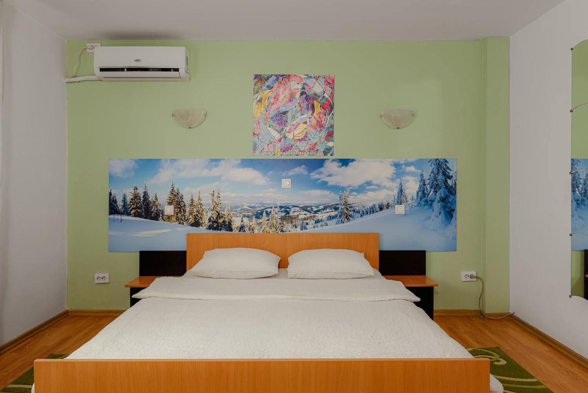 Business Transit To Therme & Bucharest Airport Săftica Exterior foto